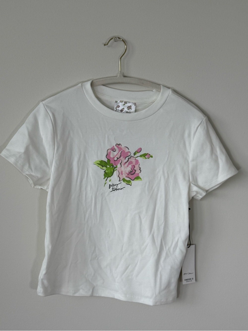 Betsey Johnson Floral Graphic crop Tee